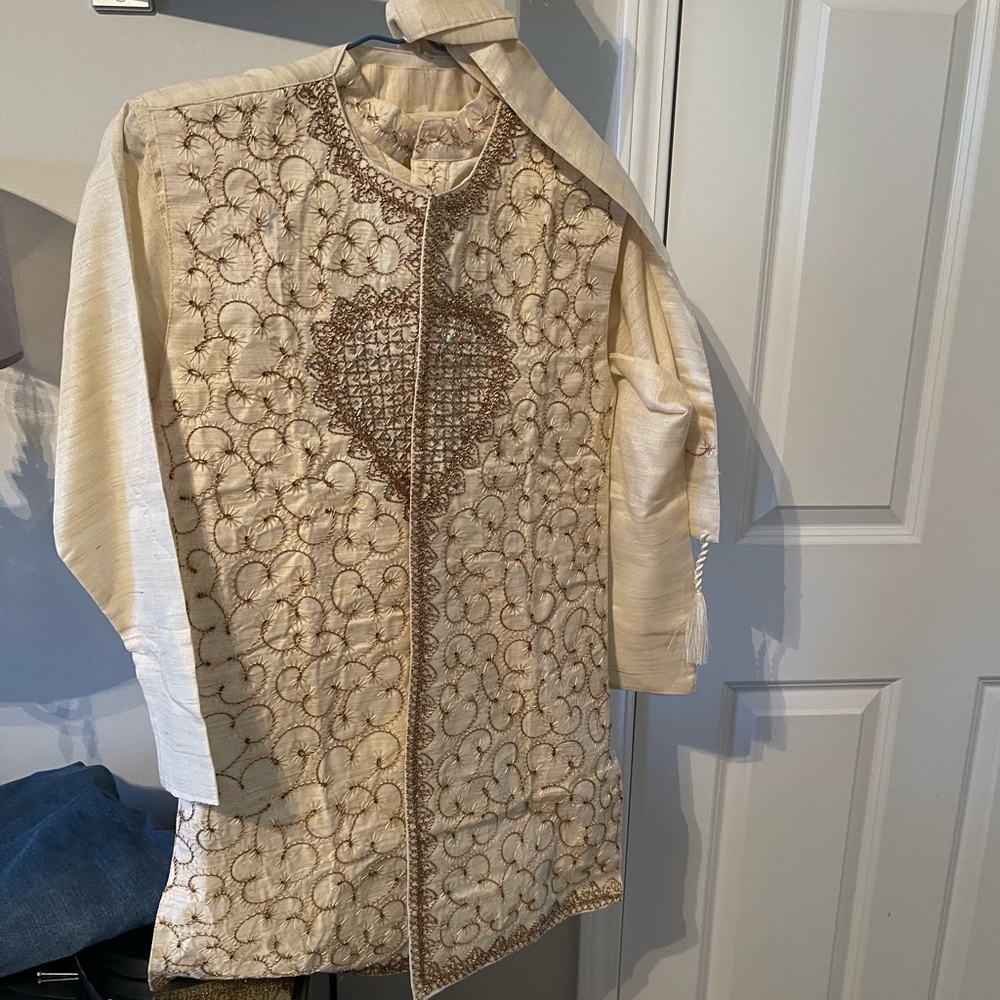 Indian outfit